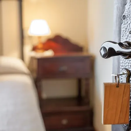 منزل ريفي El Llagar De Naveda (Asturias)