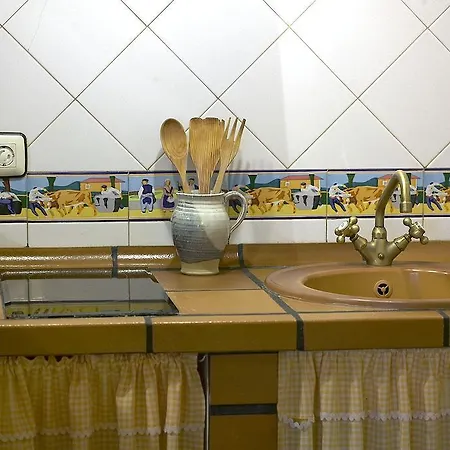 منزل ريفي El Llagar De *