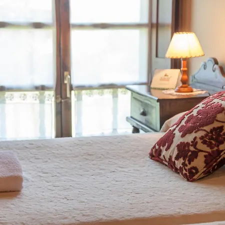 منزل ريفي El Llagar De *